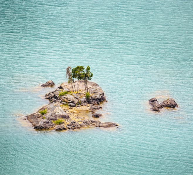 island in the ocean