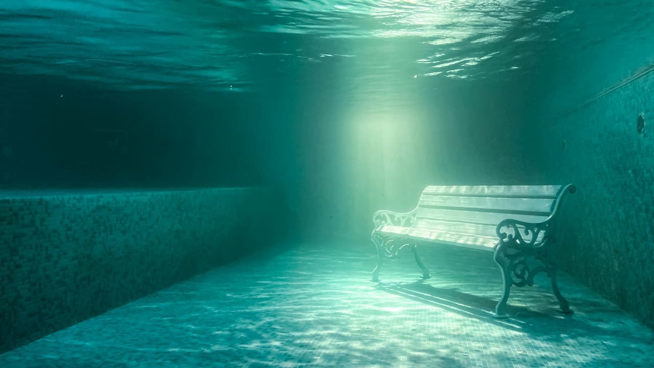 Bench underwater