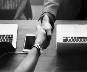 achievement-agreement-arms-black-and-white-business-agreement-business-deal-1456311-pxhere.com3_