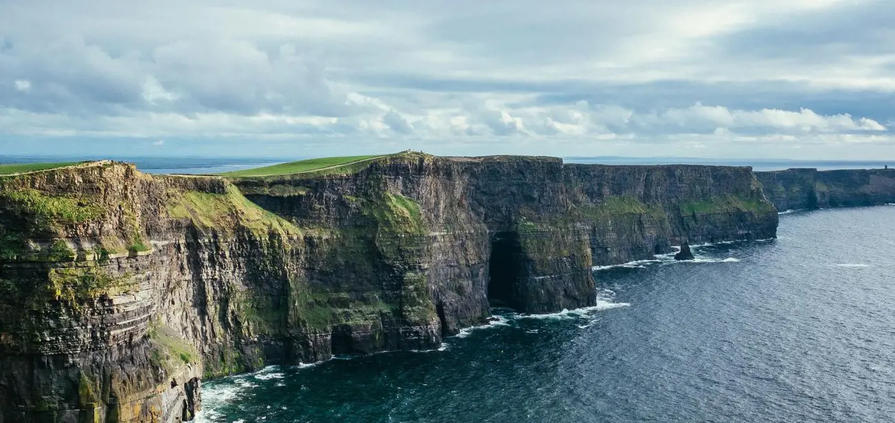 cliff-of-moher-g27e8c831f_1920-scaled