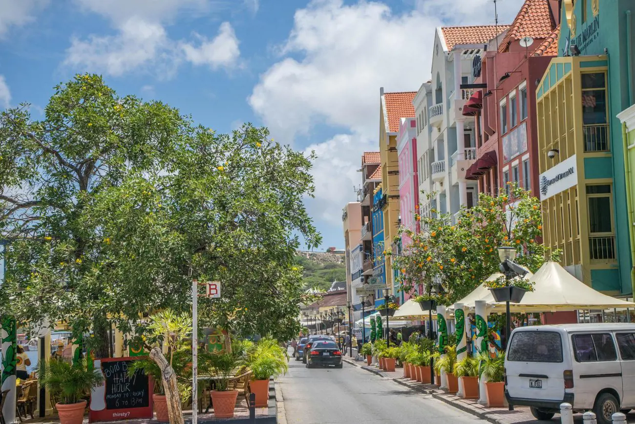 curacao-g159bfc402_1920-scaled